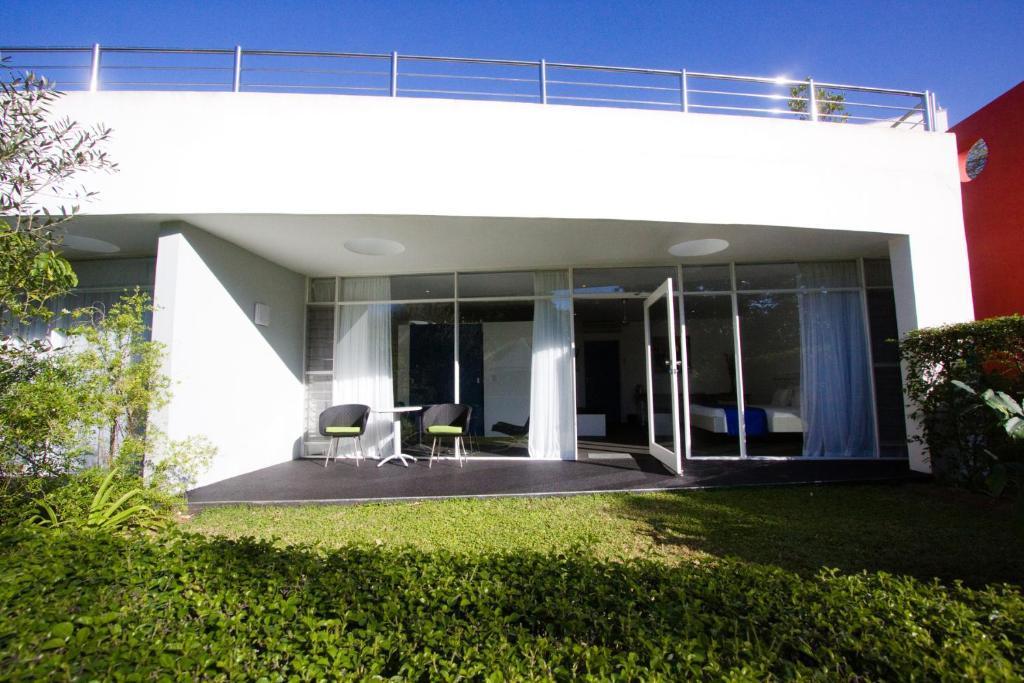 Serene Estate Pensión Saint Lucia Estuary Exterior foto